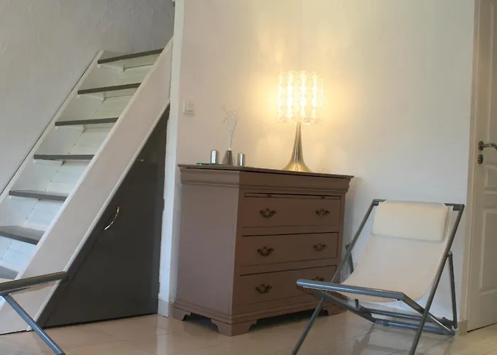 Coquet appartement dans mazet Ste Maxime (Riviera) classé 3